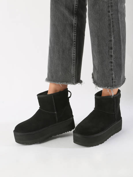 Boots Classic Mini Platform In Leather Ugg Black accessoires 1134991 other view 1