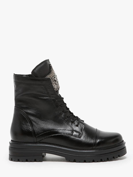 Boots In Leather Mjus Black accessoires M77277