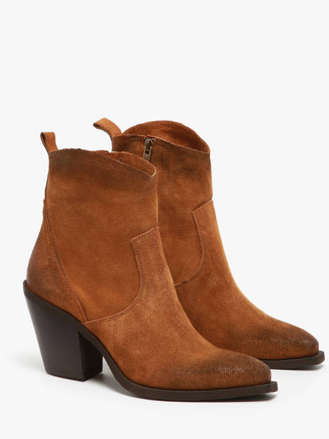 Bottines à Talon Tronchetti Texani En Cuir Metisse Marron accessoires Bottines texanes en daim brossé à la main. vue secondaire 2
