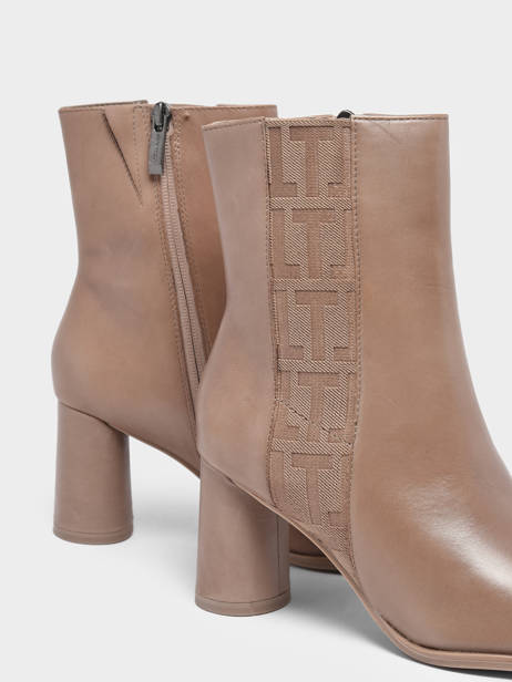 Enkellaarsjes Met Hak In Leather Tamaris Beige accessoires 29 other view 1